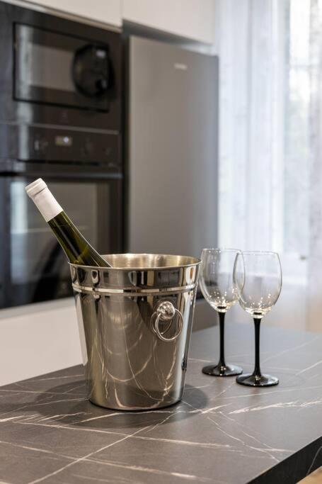 Apartman Drago 4* - 2 Minutes From The Town Centre Split Exterior photo